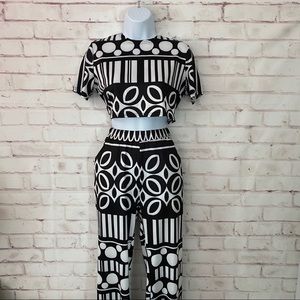 Crop top & Pants 2pc outfit - Black & White